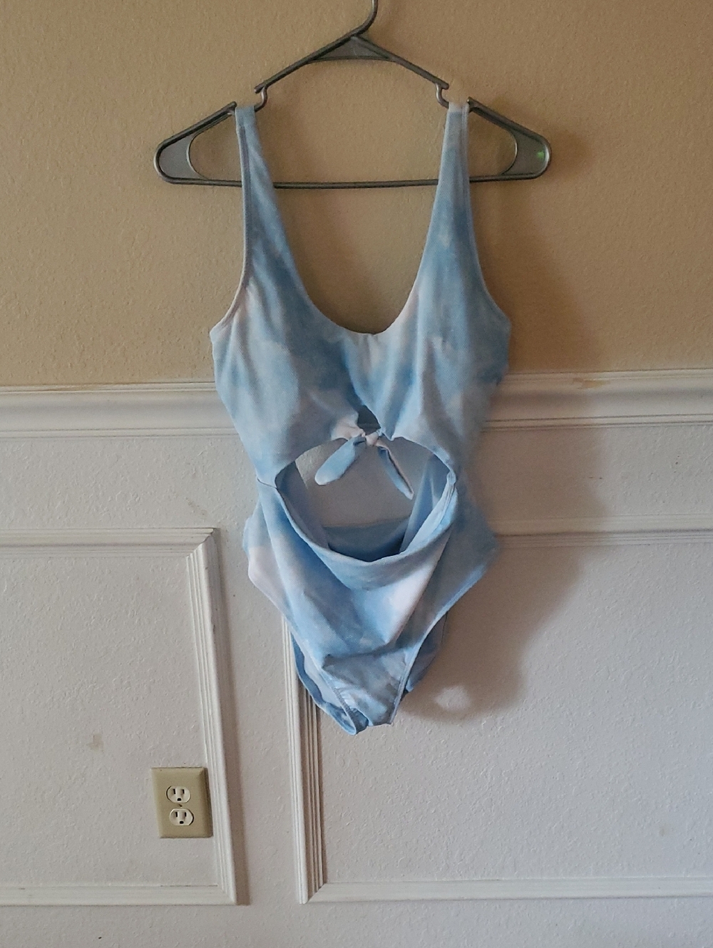 Celebrity Pink Light Blue Tie-Dye One-Piece Swimsuit
